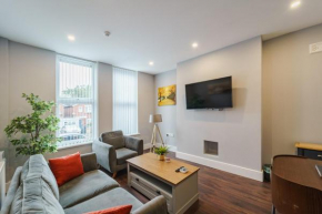 One Bed Apartment in Moseley